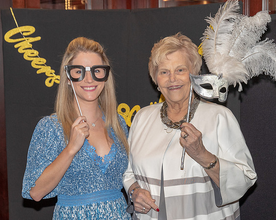 Arlene's 80th Birthday Party-DU7I3371